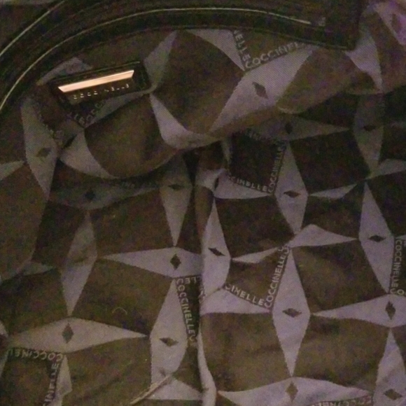 🌼COCCINELLE RARE HOBO🌼 - Picture 6 of 8